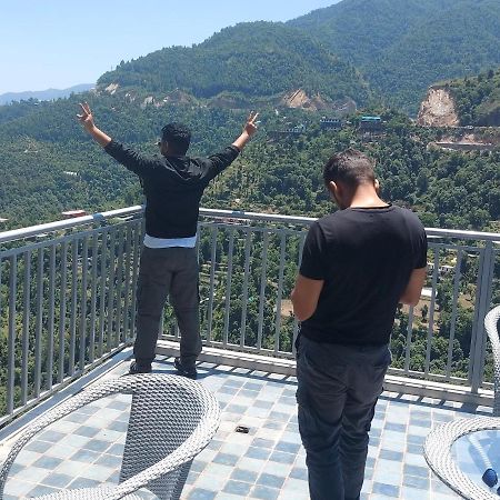 Mount Heaven Hotel Kandaghat Luaran gambar