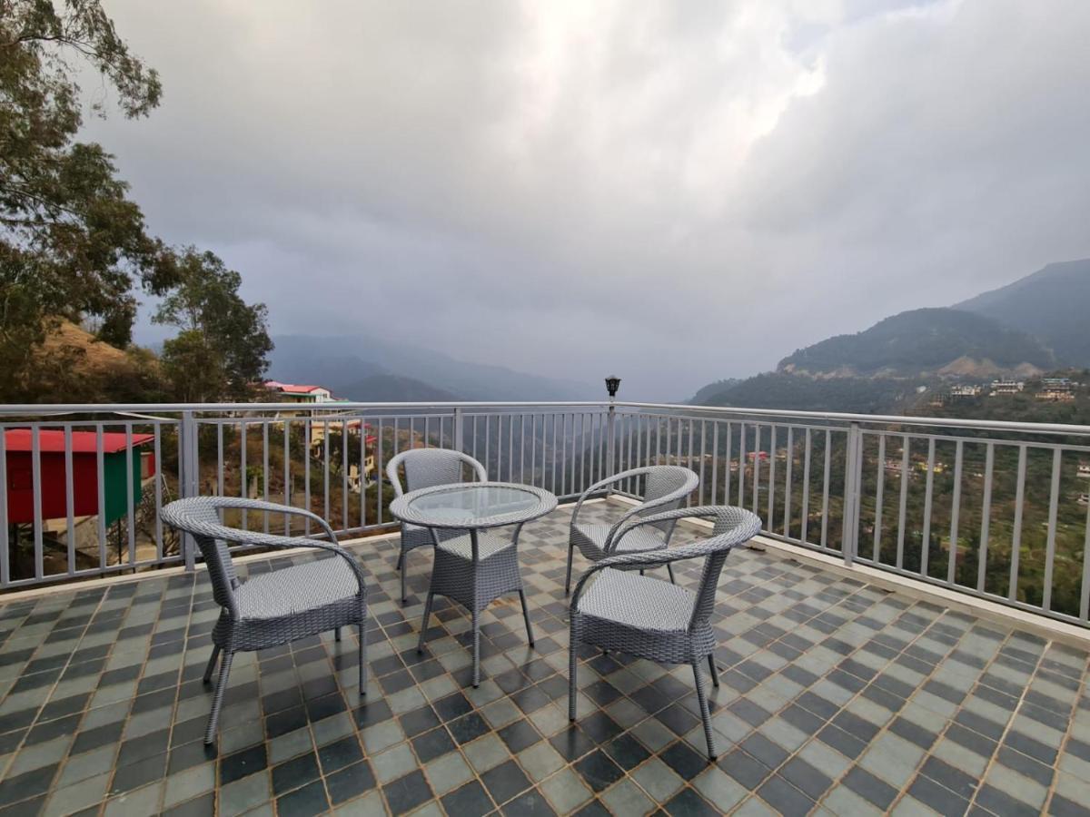 Mount Heaven Hotel Kandaghat Luaran gambar